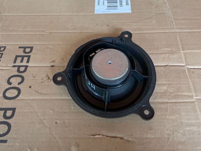 bontott MAZDA 6 Jobb hátsó Hangszóró