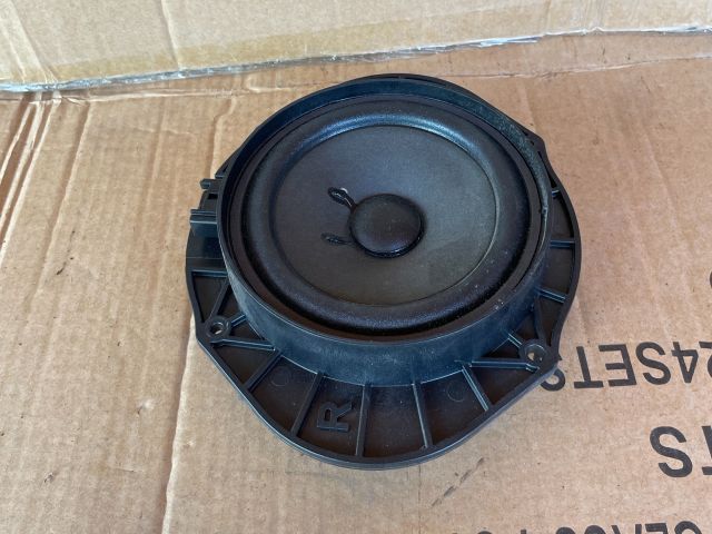 bontott MAZDA 6 Jobb hátsó Hangszóró