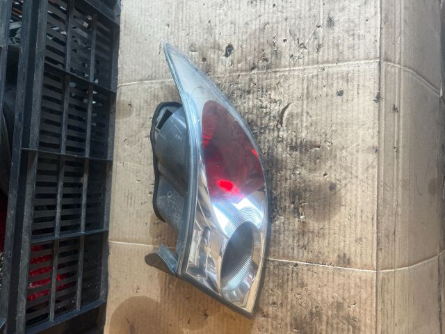 bontott MAZDA 6 Jobb Hátsó Lámpa