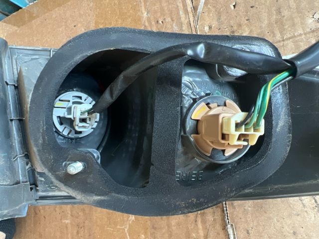 bontott MAZDA 6 Jobb Hátsó Lámpa