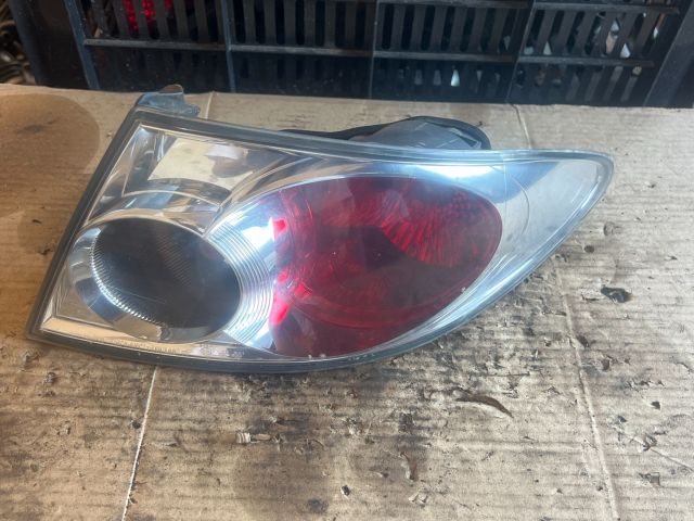 bontott MAZDA 6 Jobb Hátsó Lámpa