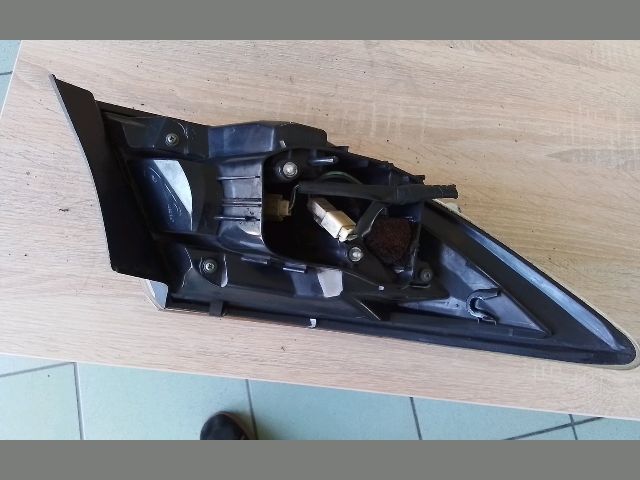 bontott MAZDA 6 Jobb Hátsó Lámpa