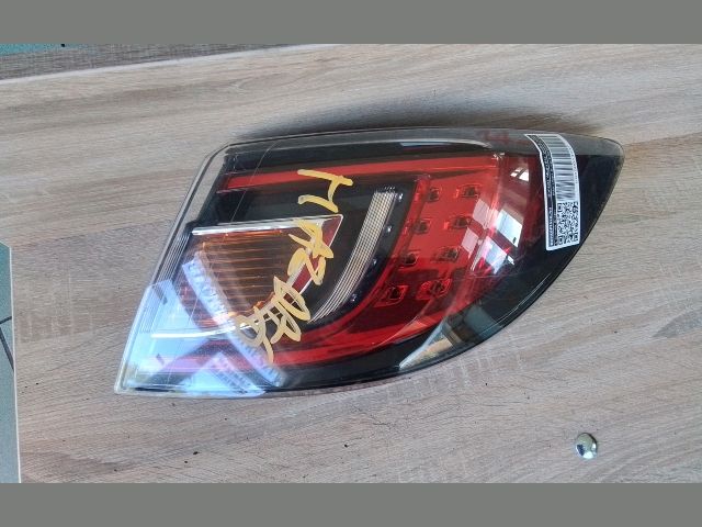 bontott MAZDA 6 Jobb Hátsó Lámpa