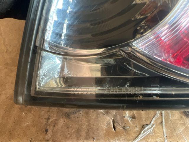 bontott MAZDA 6 Jobb Hátsó Lámpa