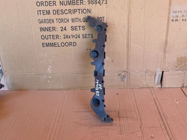 bontott MAZDA 6 Jobb hátsó Oldal Lökhárító Tartó (Műanyag)