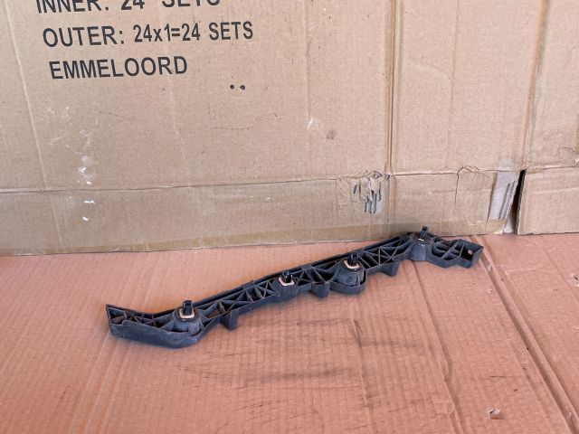 bontott MAZDA 6 Jobb hátsó Oldal Lökhárító Tartó (Műanyag)