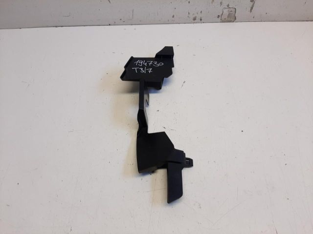 bontott MAZDA 6 Jobb Hűtő Légterelő