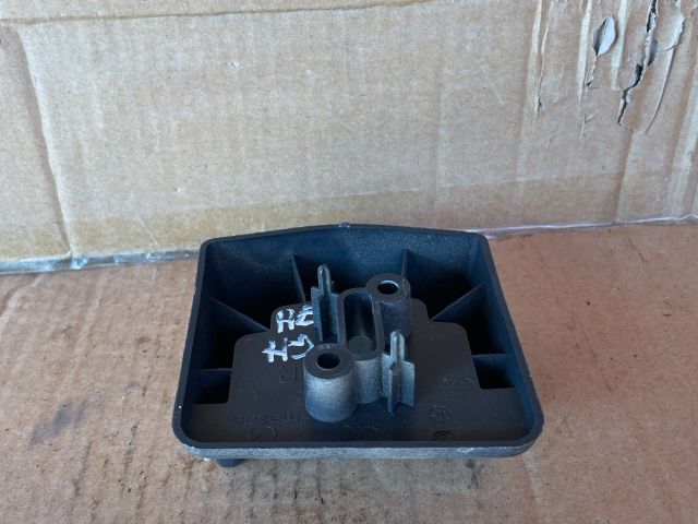 bontott MAZDA 6 Jobb Kalaptartó Tartó Konzol