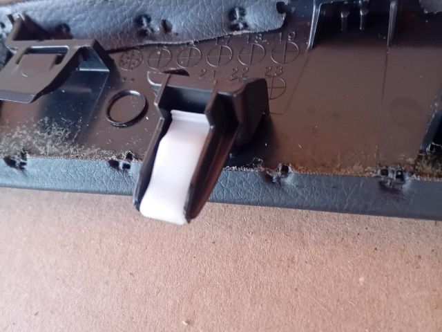 bontott MAZDA 6 Jobb Kardánbox Burkolat