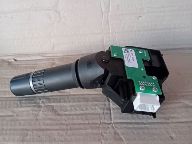 bontott MAZDA 6 Jobb Kormánykapcsoló Ablaktörlő