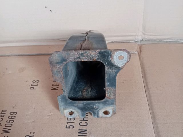 bontott MAZDA 6 Jobb Lökhárító Tartó Nyúlványvég