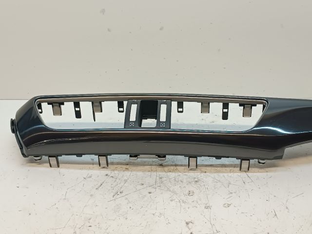 bontott MAZDA 6 Jobb Műszerfal Díszléc