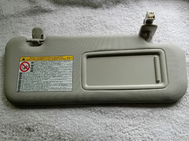 bontott MAZDA 6 Jobb Napellenző