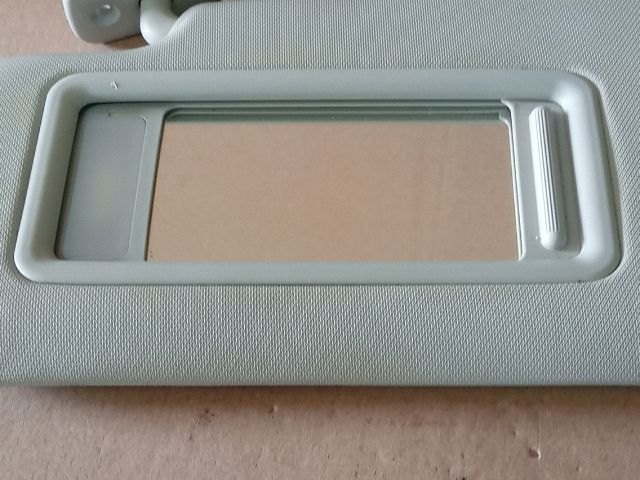 bontott MAZDA 6 Jobb Napellenző