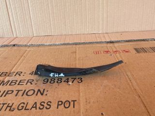 bontott MAZDA 6 Jobb Szélvédő Alatti Vízelvezető Műanyag