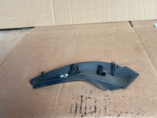bontott MAZDA 6 Jobb Szélvédő Alatti Vízelvezető Műanyag