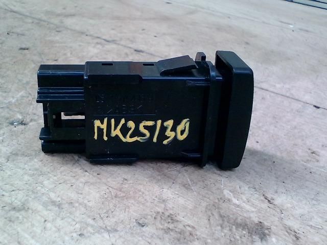 bontott MAZDA 6 Kapcsoló (Magában)