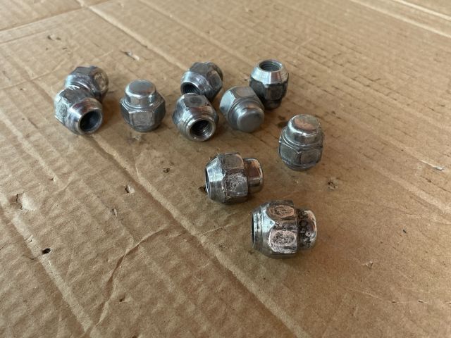 bontott MAZDA 6 Kerék Csavar Szett