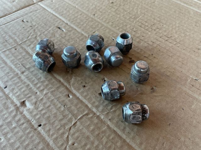 bontott MAZDA 6 Kerék Csavar Szett