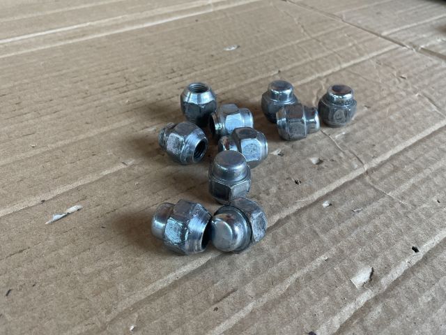 bontott MAZDA 6 Kerék Csavar Szett