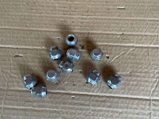 bontott MAZDA 6 Kerék Csavar Szett