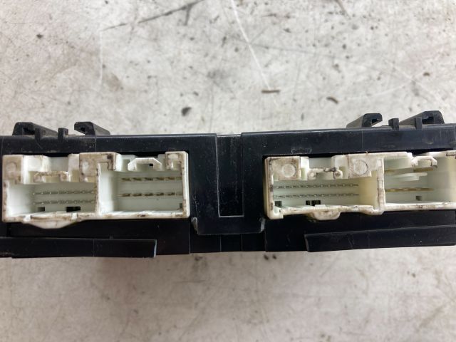 bontott MAZDA 6 Komfort Elektronika