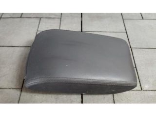 bontott MAZDA 6 Könyöklő