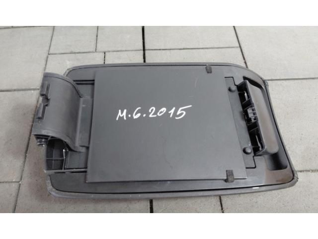 bontott MAZDA 6 Könyöklő