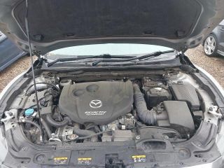 bontott MAZDA 6 Könyöklő