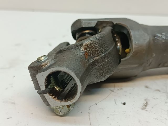 bontott MAZDA 6 Kormánykardán