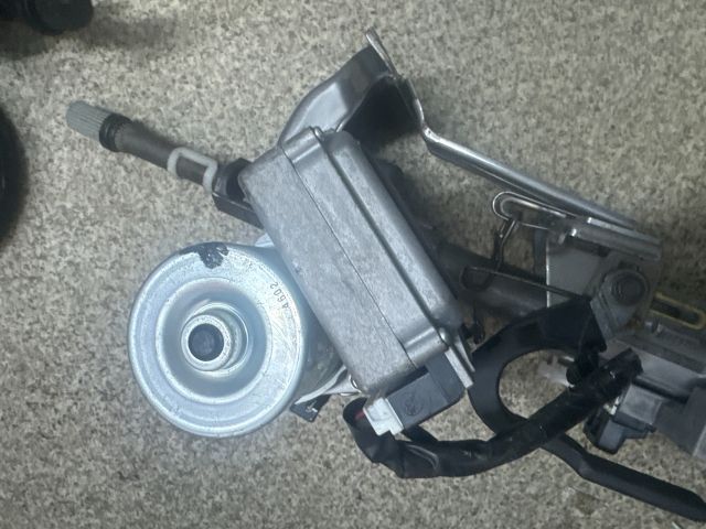 bontott MAZDA 6 Kormányoszlop