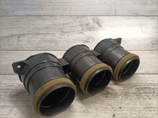 bontott MAZDA 6 Középső Szellőző