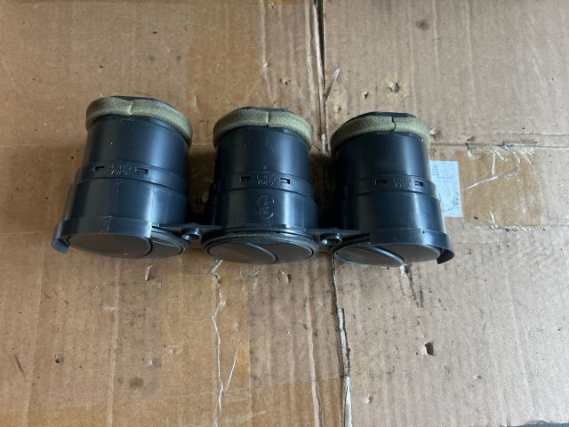 bontott MAZDA 6 Középső Szellőző