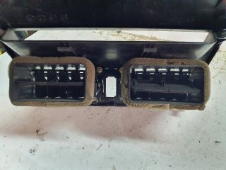 bontott MAZDA 6 Középső Szellőző