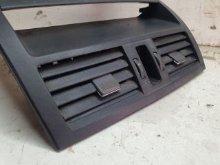bontott MAZDA 6 Középső Szellőző