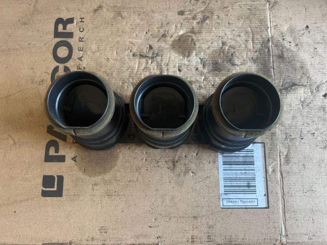 bontott MAZDA 6 Középső Szellőző