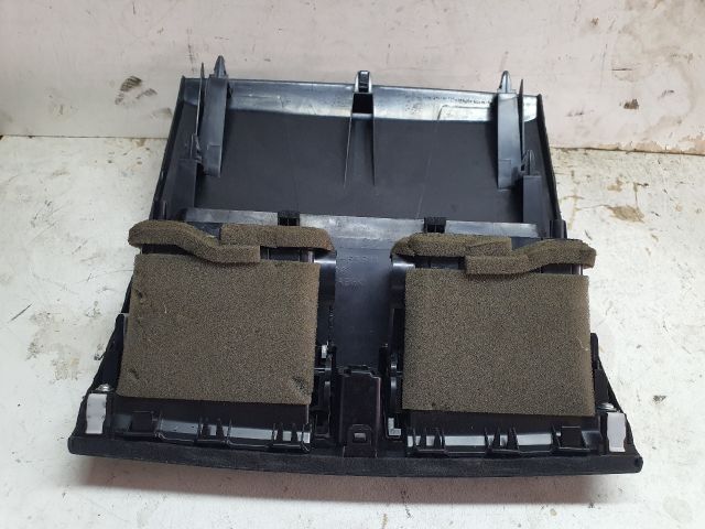 bontott MAZDA 6 Középső Szellőző