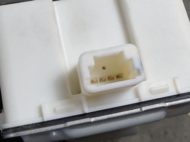 bontott MAZDA 6 Kulcs Nélküli Nyitás Jeladó