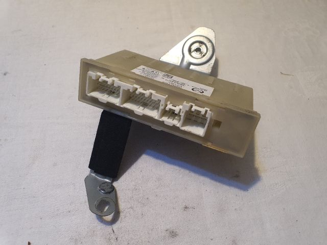 bontott MAZDA 6 Kulcs Nélküli Nyitás Jeladó