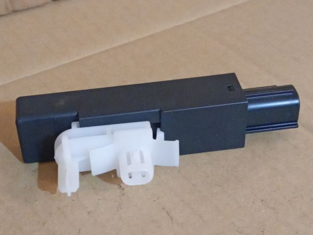 bontott MAZDA 6 Kulcs Nélküli Nyitás Jeladó