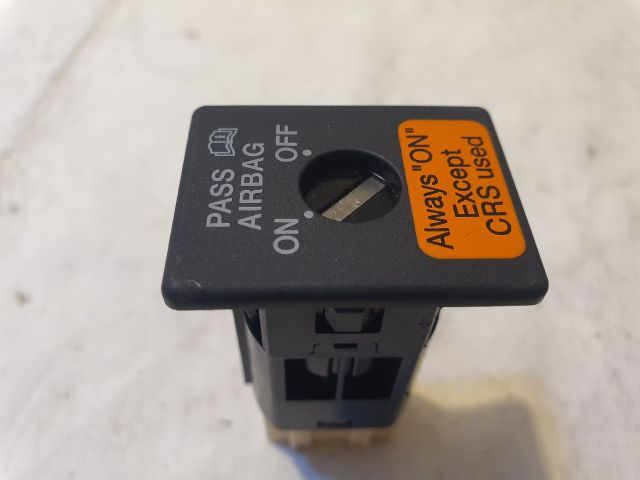 bontott MAZDA 6 Légzsák Kapcsoló