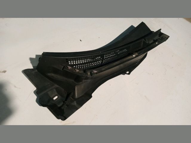 bontott MAZDA 6 Levélrács