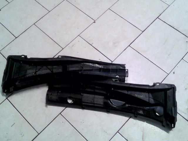 bontott MAZDA 6 Levélrács