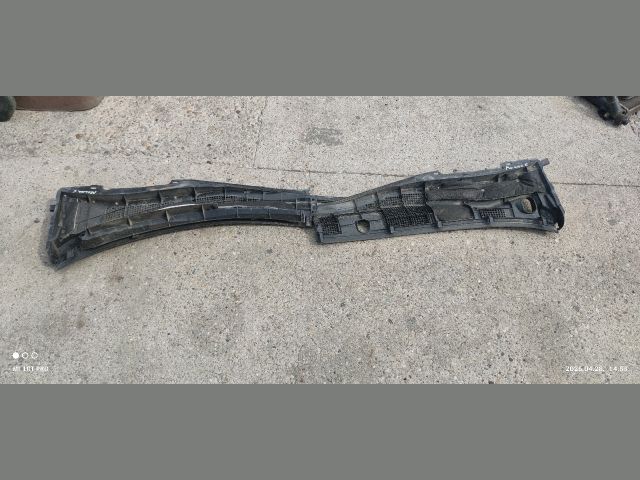 bontott MAZDA 6 Levélrács