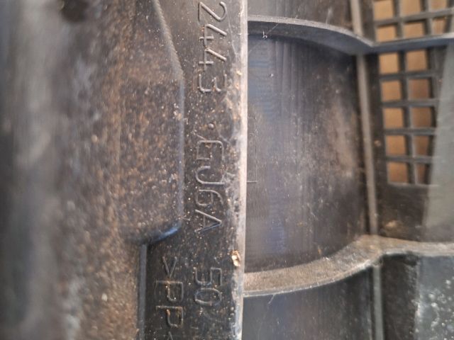 bontott MAZDA 6 Levélrács