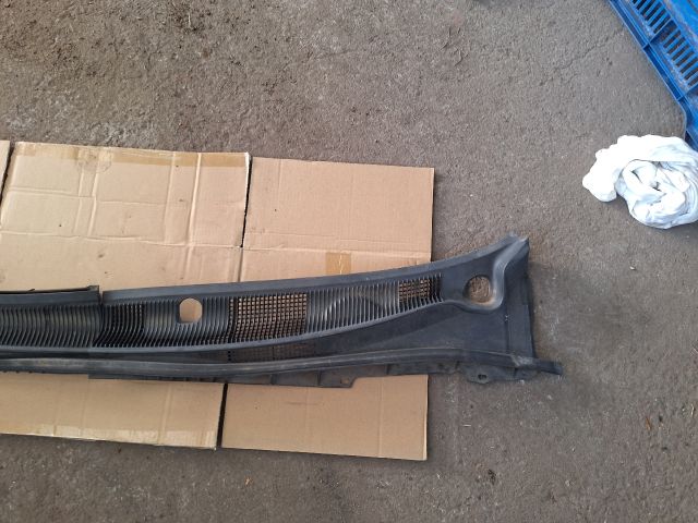 bontott MAZDA 6 Levélrács