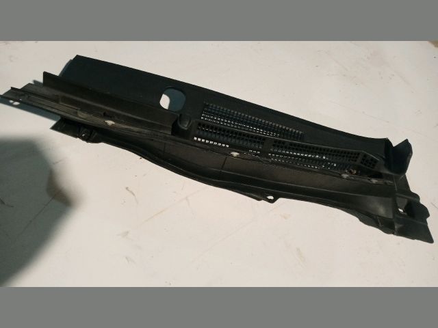 bontott MAZDA 6 Levélrács