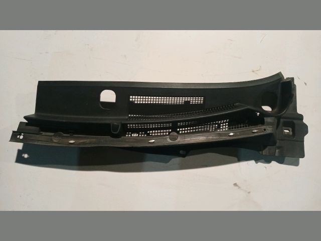 bontott MAZDA 6 Levélrács