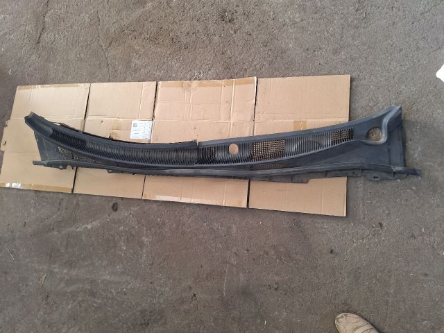 bontott MAZDA 6 Levélrács