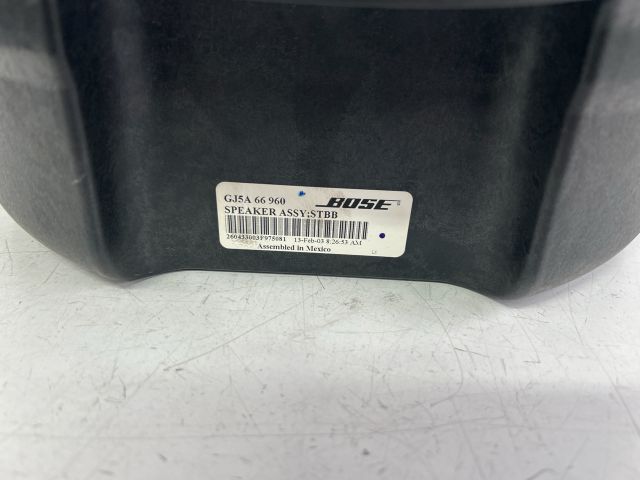 bontott MAZDA 6 Mélynyomó Hangszóró